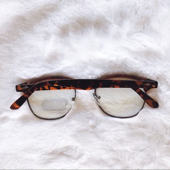 Vicky Tortoise Brown Blue Light Computer Glasses - Picture 10 of 10